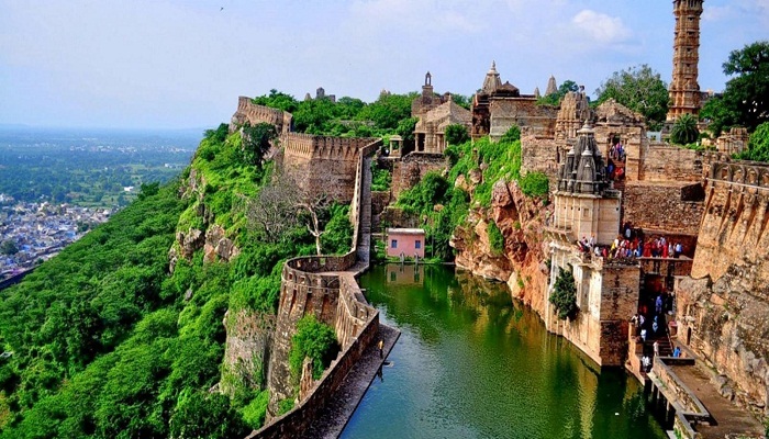 Udaipur With Chittorgarh Tour Package